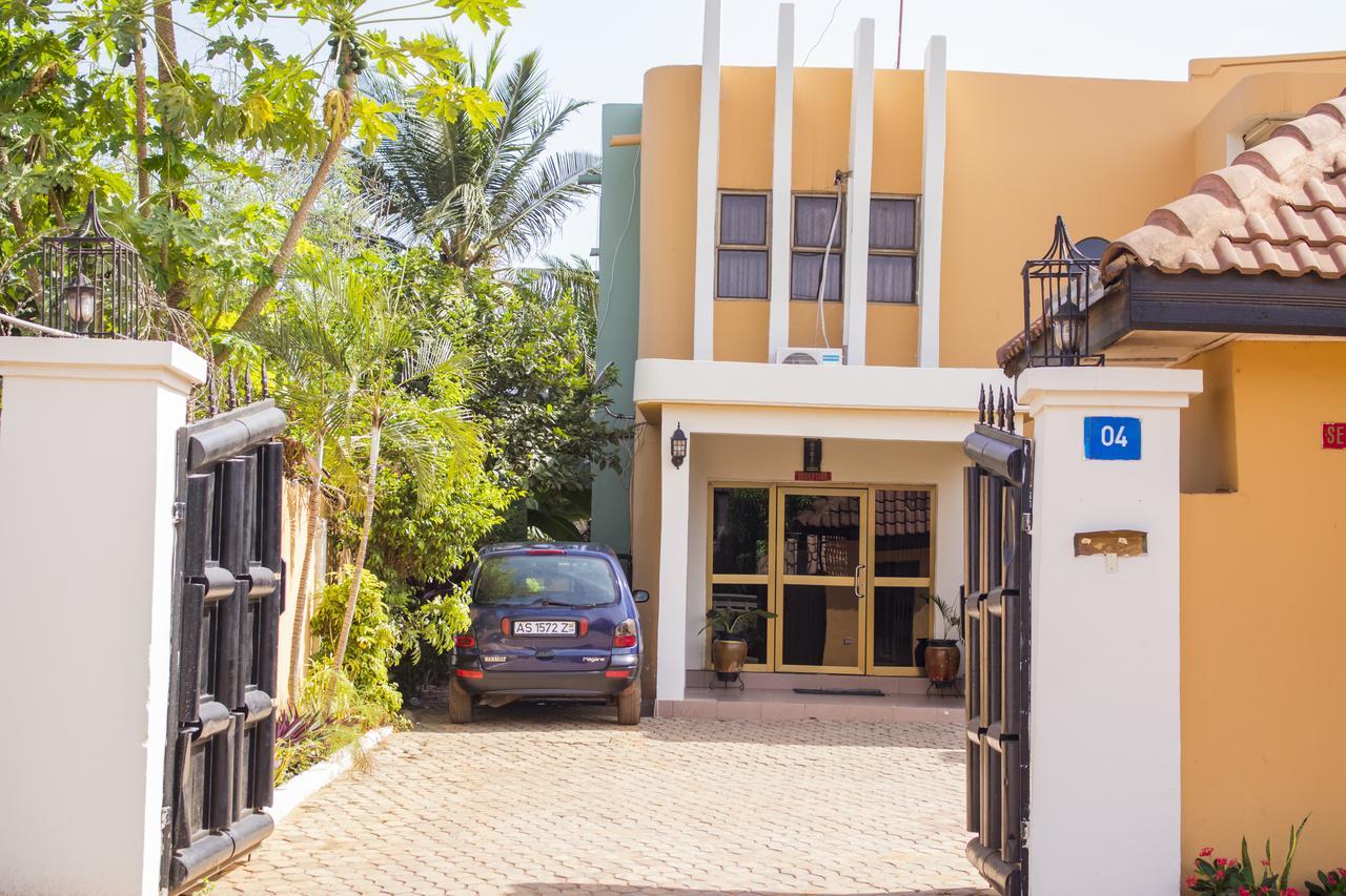 Lovista Hotel North Legon Eksteriør bilde