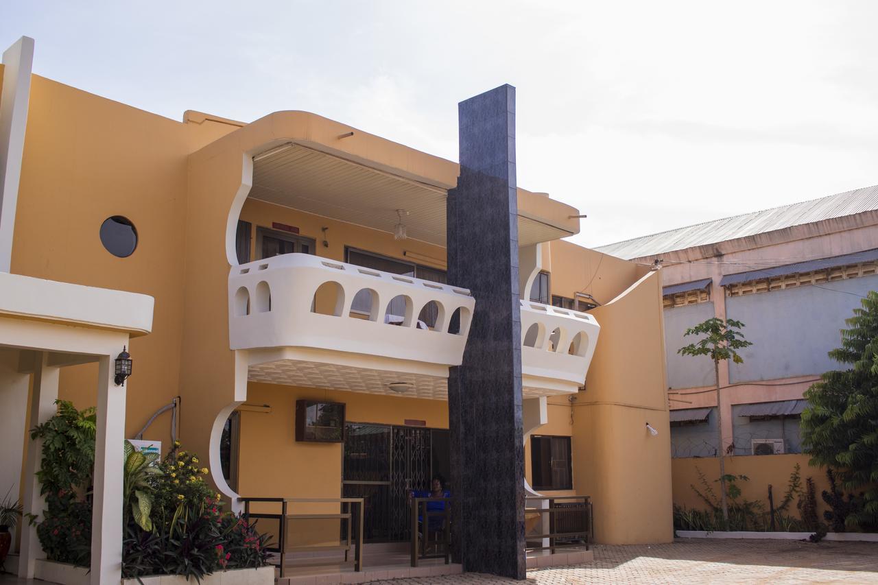 Lovista Hotel North Legon Eksteriør bilde